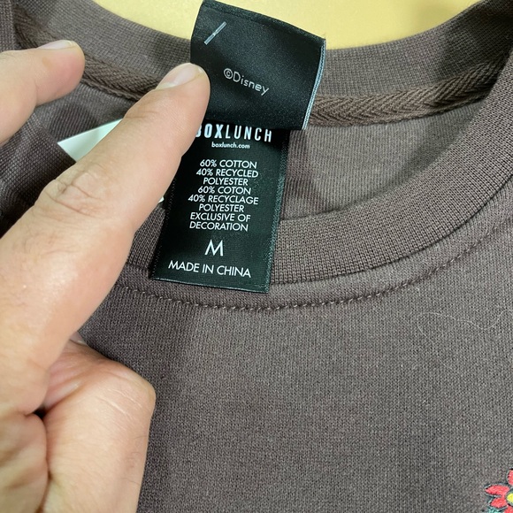 NWT - Disney Unisex Crewneck Embroidered Western Sweater Limited Edition - Picture 6 of 8